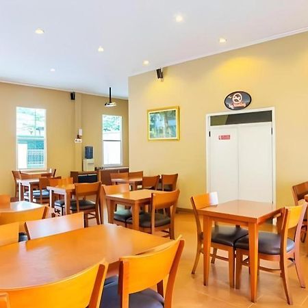 U Village Hotel And Villa Μπαντούνγκ Εξωτερικό φωτογραφία