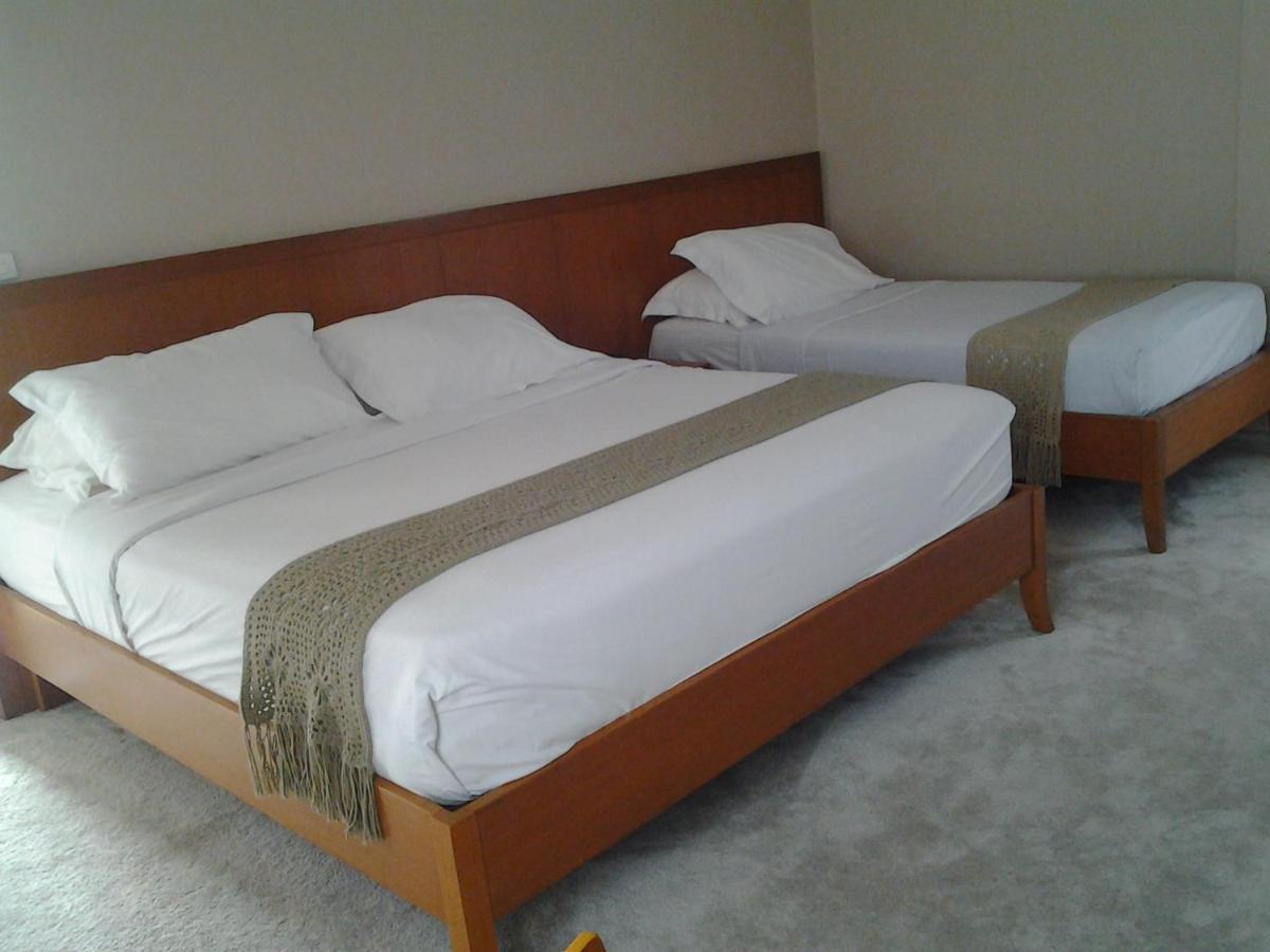 U Village Hotel And Villa Μπαντούνγκ Εξωτερικό φωτογραφία