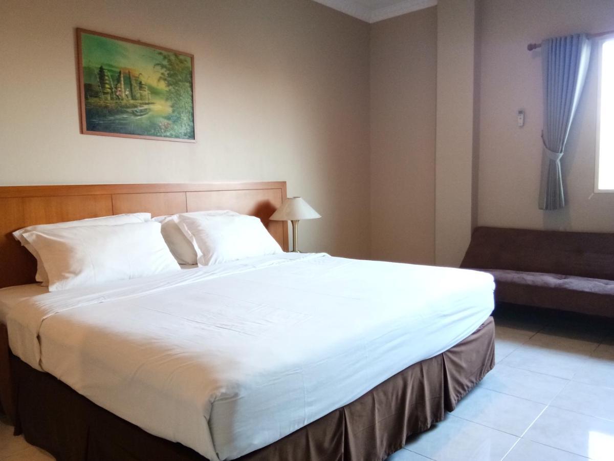 U Village Hotel And Villa Μπαντούνγκ Εξωτερικό φωτογραφία